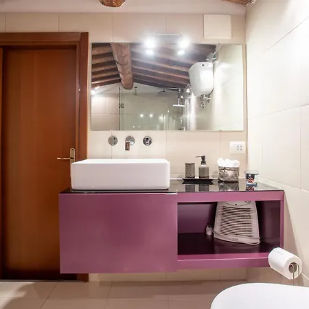 شقة Panoramic - A Due Passi Dal Centro - Italywego *